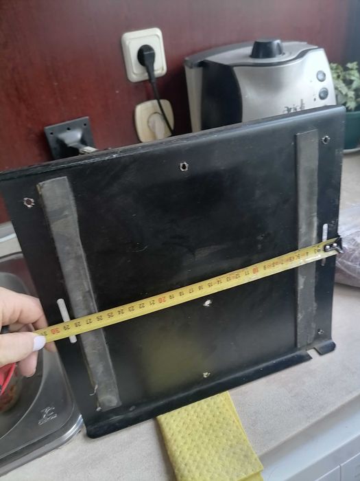 Метална стойка за телевизор