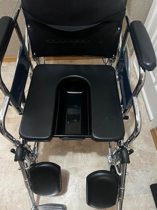 Инвалидная коляска. Инвалидное кресло