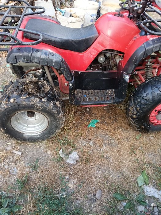 Se vinde ATV KXD