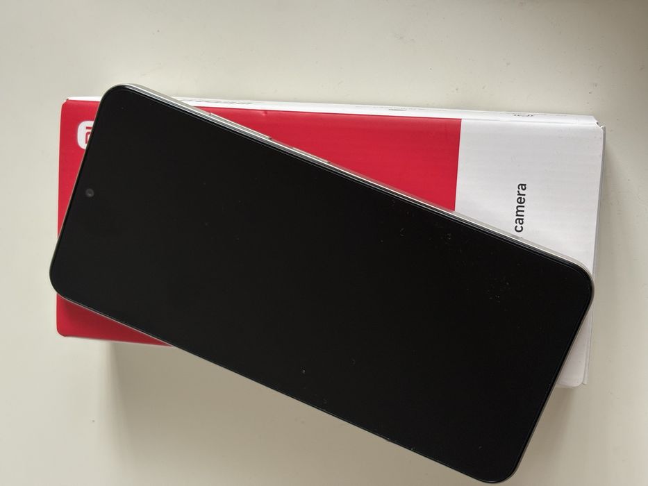 Продавам 2 броя Xiaomi Redmi A3– като нов