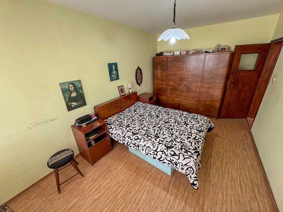 Продава се Тристаен апартамент в Бургас, Лазур - 104 кв.м за 2068 €/кв.м - Снимка #10