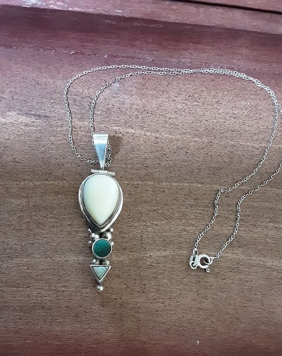 Colier argint cu pietre