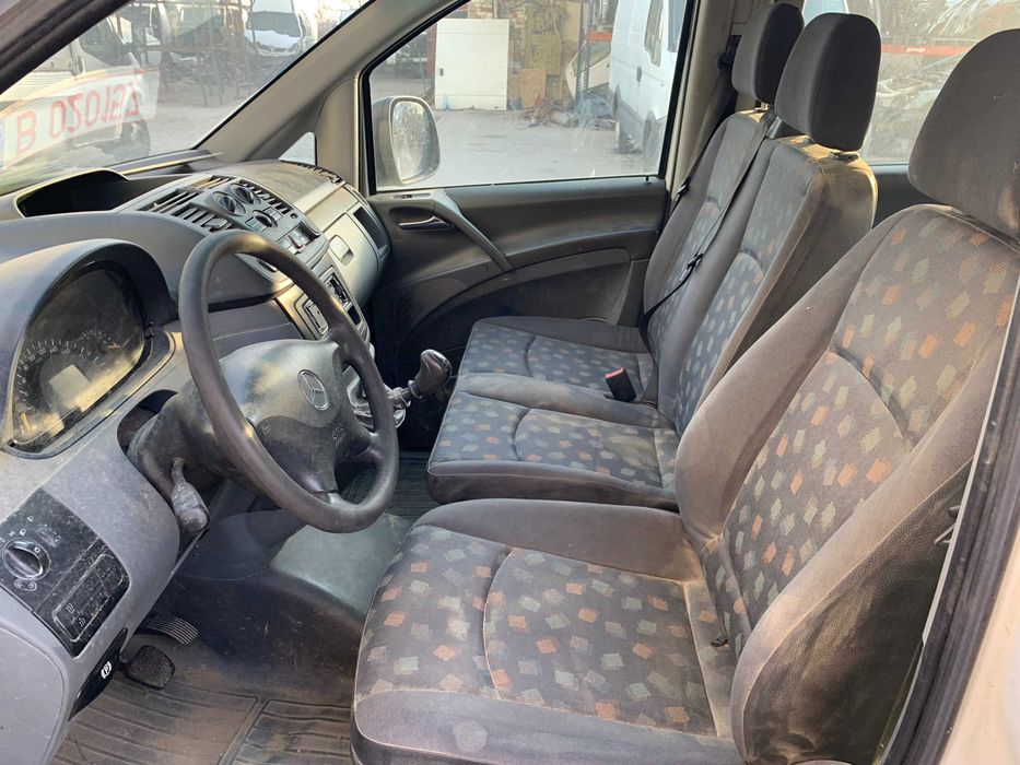 DEZMEMBREZ Mercedes VITO W 639 109 CDI 111 CDI 115 CDI 8+1 LOCURI 2004