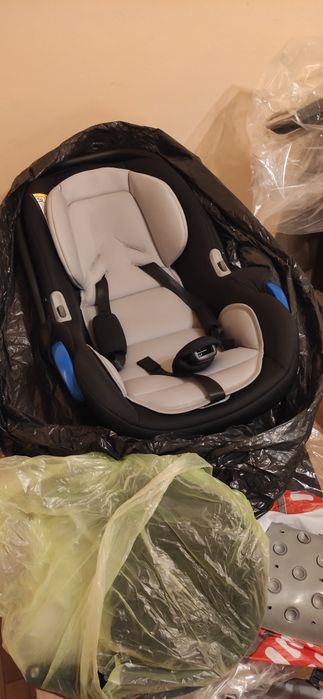 Buba Karina 3 в 1 + дъждобран, комарник, сенник за кошчето за кола