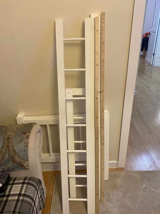 Продам детскую кровать