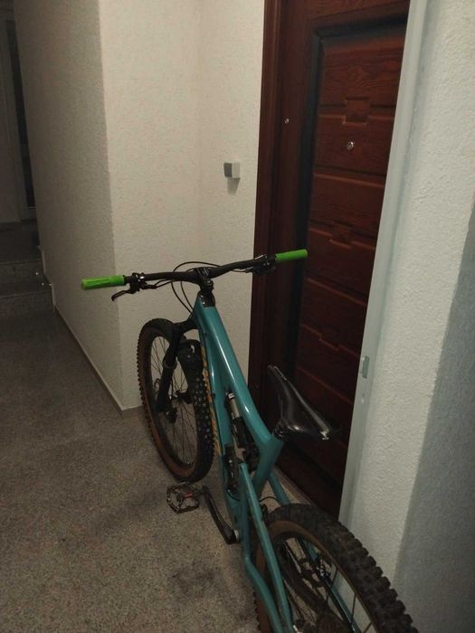 Santa Cruz Bronson CC 27.5 L топ ендуро, CC карбон, GX, XT, Reverb