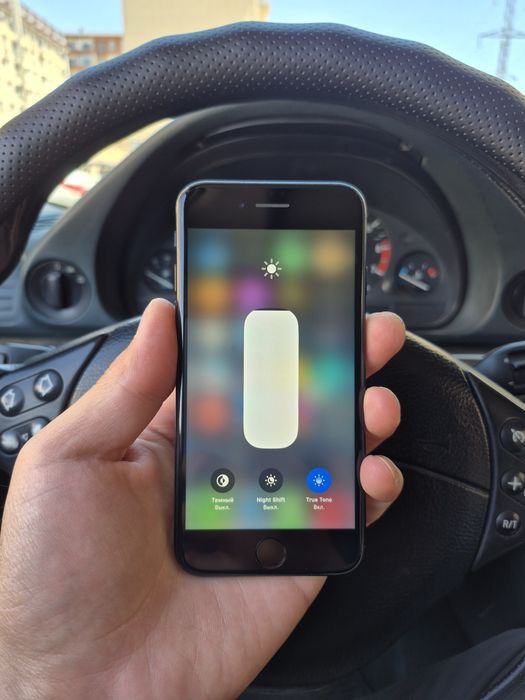 iPhone SE 64gb 2020
