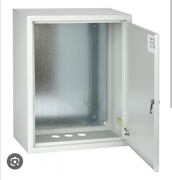 Щит с монтажной панелью