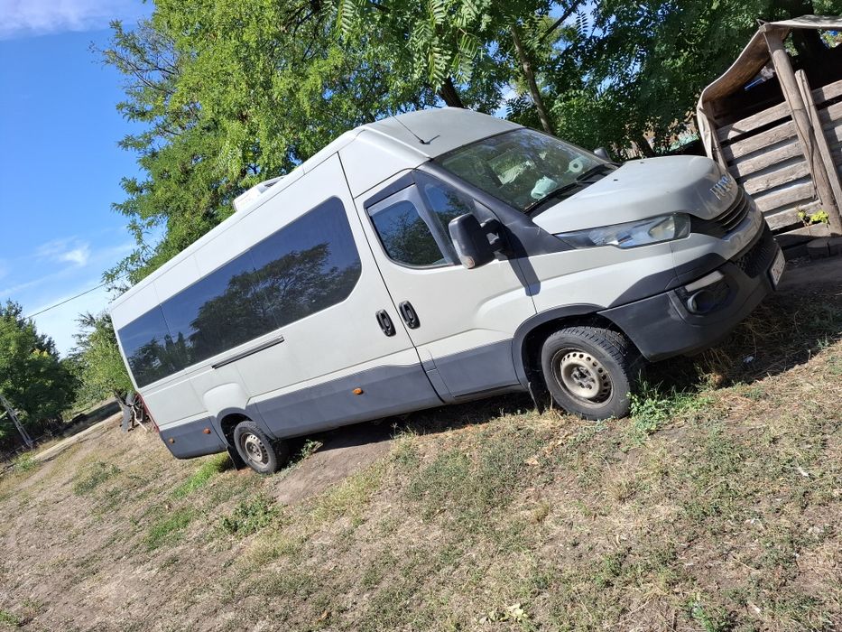 Vând iveco daily, 6 plus 1 locuri, plus marfa, 3.0 d, 2016, euro 6