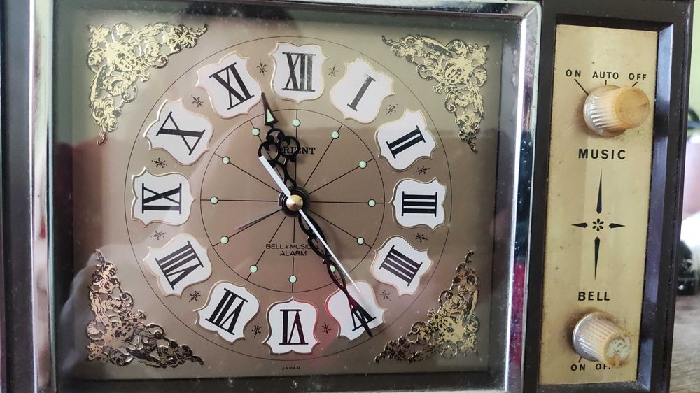 часовник   orient