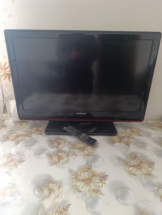 Телевизор Hitachi б/у