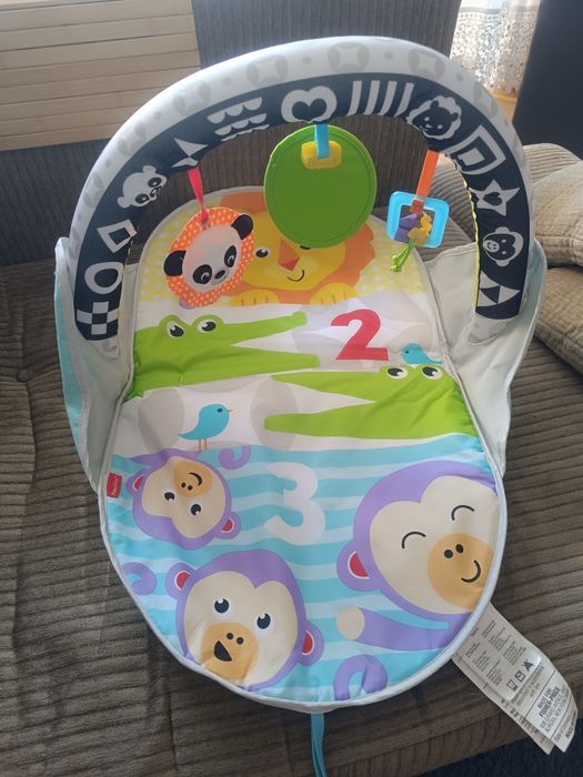 Продавам Активна Гимнастика Fisher price