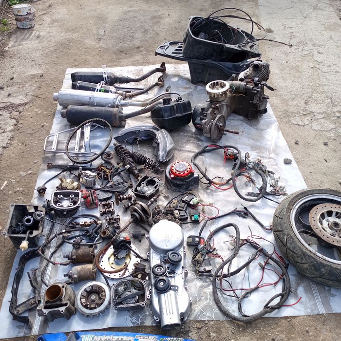 На запчасти скутер