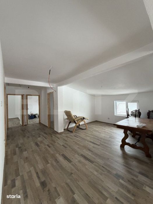 Casa P+M+beci,  211 mp utili, 432 mp teren, Livezi