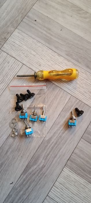 Переключатель, тумблер