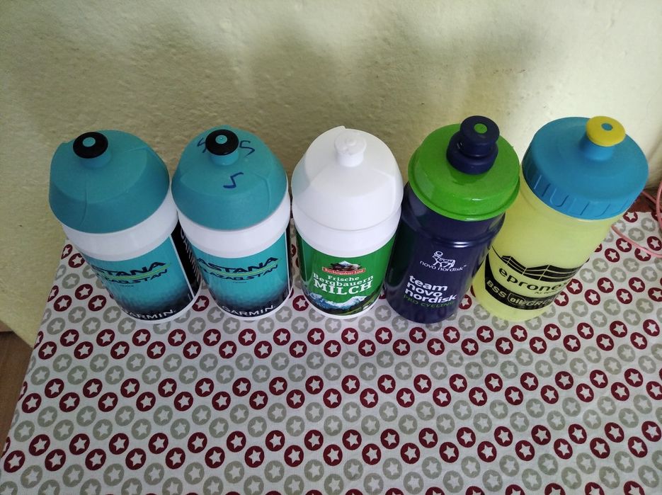 Спортни бутилки за вода