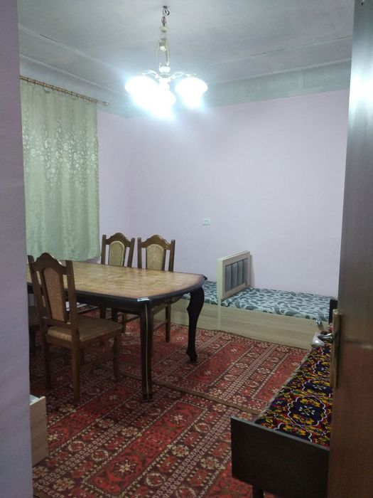 Kvartira student qizlarga