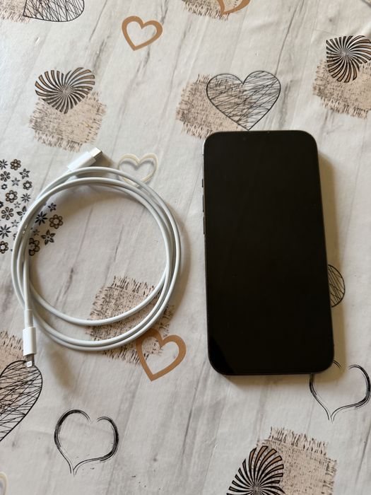 Продавам iPhone 13 Pro