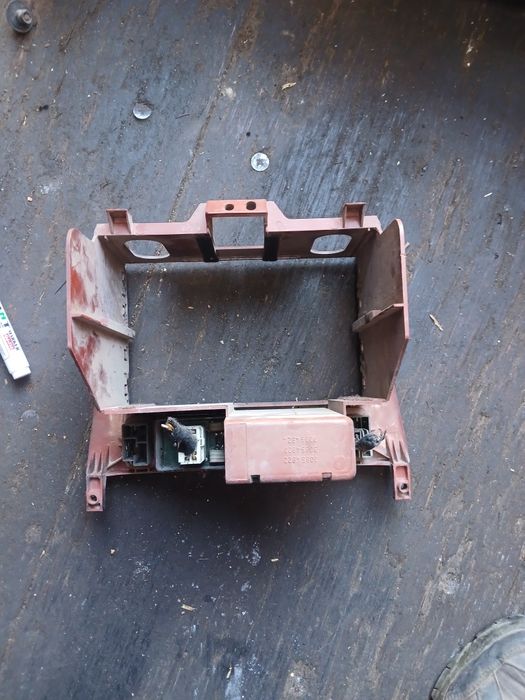 Рамка Вольво S40