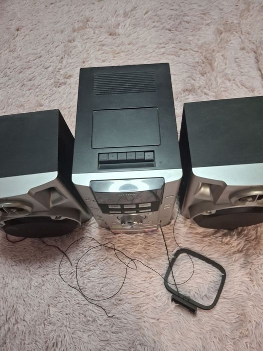 Уредба за музика  Sony