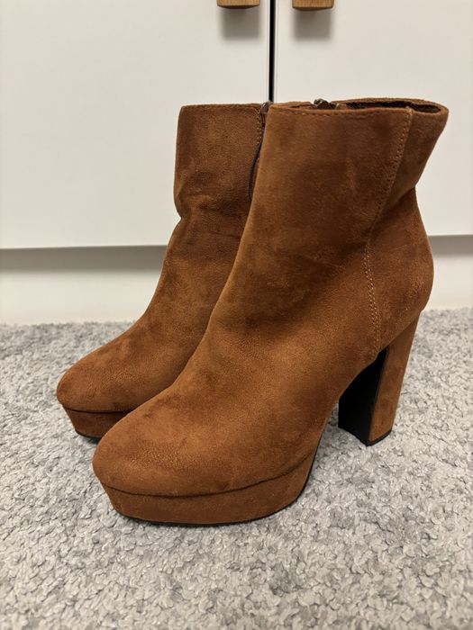 Botine noi 36 Anna Field