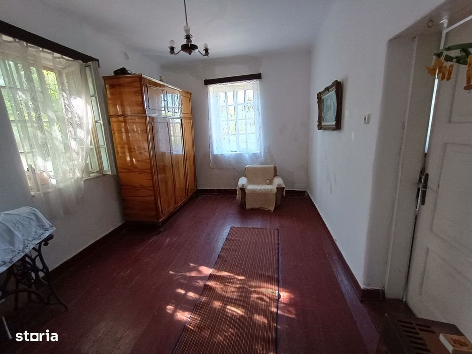 Vila din Gradina Racoți / Conac 5 camere / 6000m2