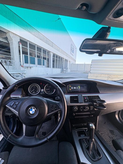 BMW Seria 5 E61 525d