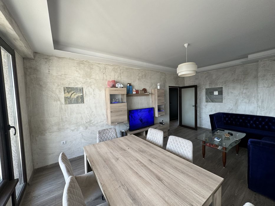 Продава се Тристаен апартамент в Казанлък - 84 кв.м за 710 €/кв.м - Снимка #3