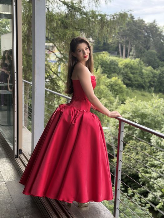 Inchiriez rochie evenimente