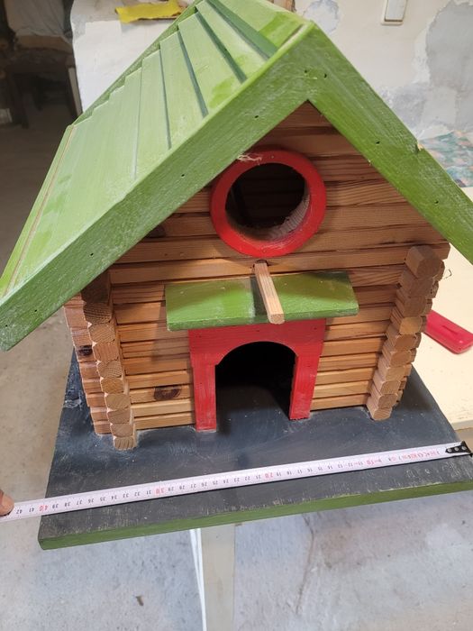 Vand casuta pasarele