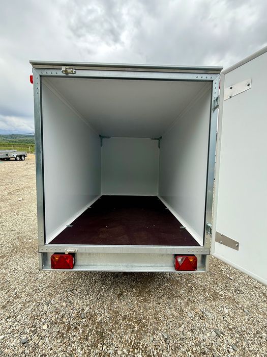 Rulotă Remorcă Frigo Nouă 750 KG