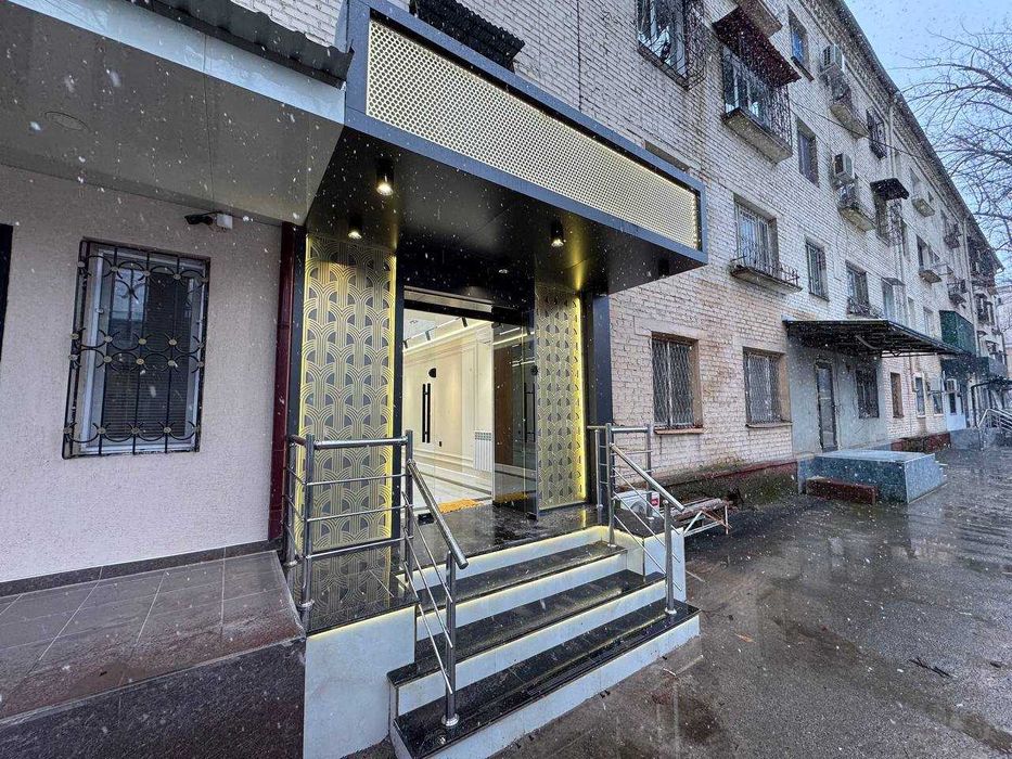 ПРОДАЕТСЯ Нежилое Помещение 65 квм  Чиланзар