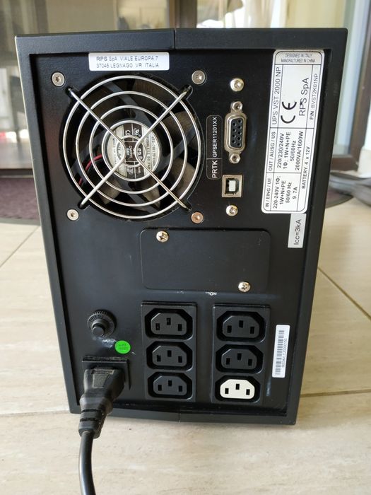 UPS  VST    2000 NP