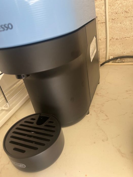 Vând expresor cafea Nespresso