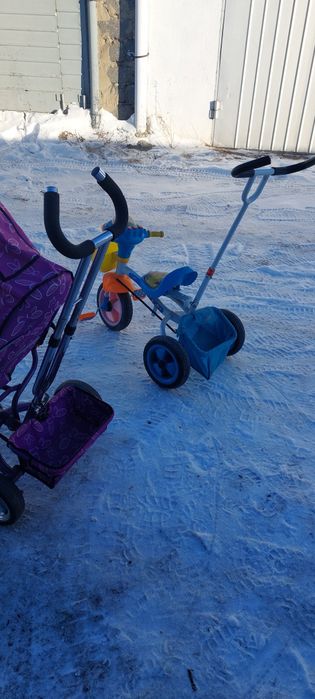 Продам детские коляски.
