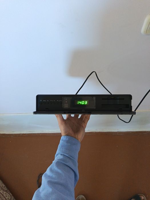 DVD тюнер две колонки с центром управления кассетные DVD