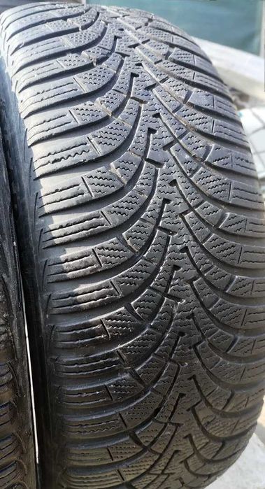 205 55 16 anvelope iarna Goodyear