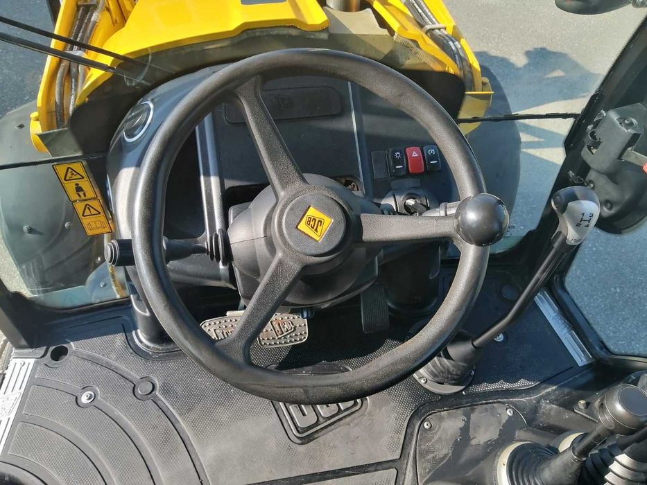 JCB 3 CX, Aer Conditionat, TOP !!! – 2021 – 4600  ore