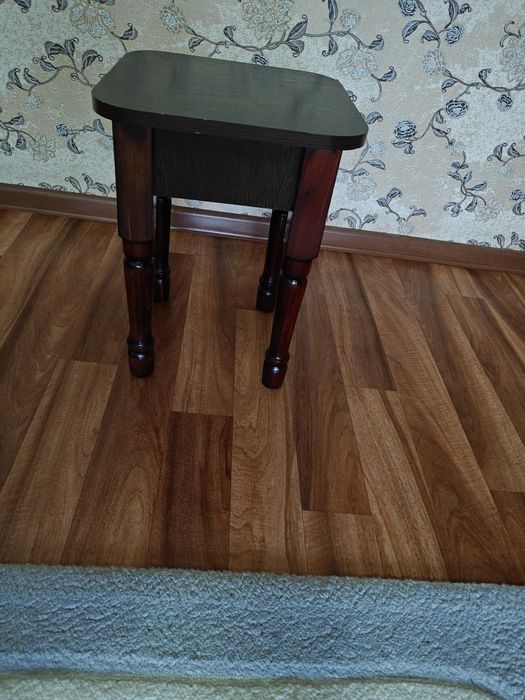 Табуреты кухонные б/у