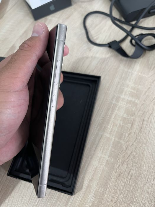 Samsung S24 Ultra 256Gb EAC
