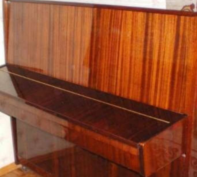 Продам пианино Токкато