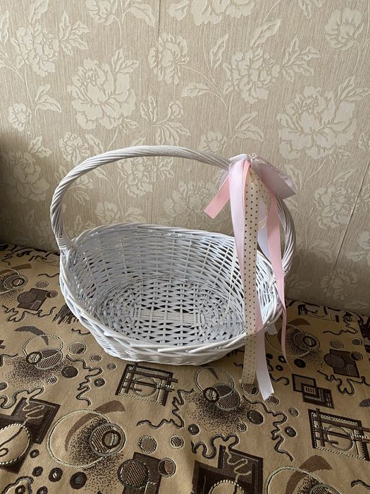 Корзинки плетеные разные