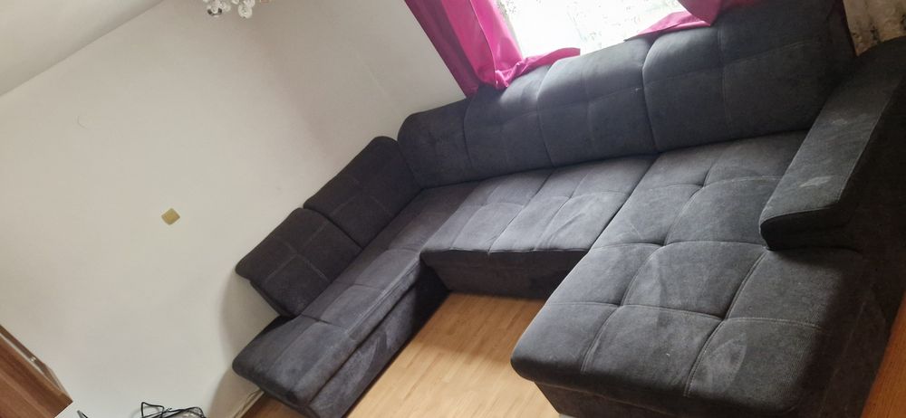 Vand canapea aproape nouă