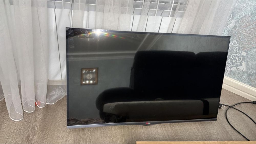 Продам телевизор