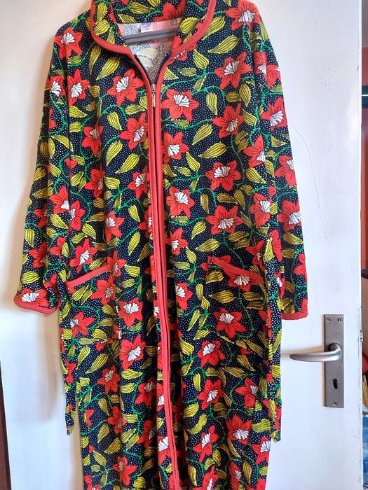 Нова плътна еластична рокля размер 7XL