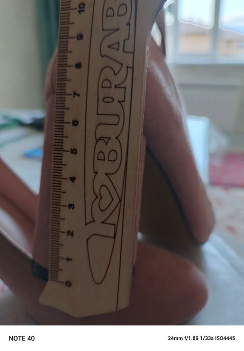 Продам туфли новые