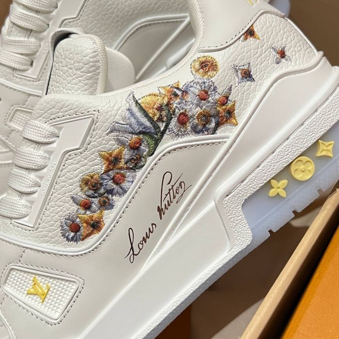 Adidasi Louis Vuitton
