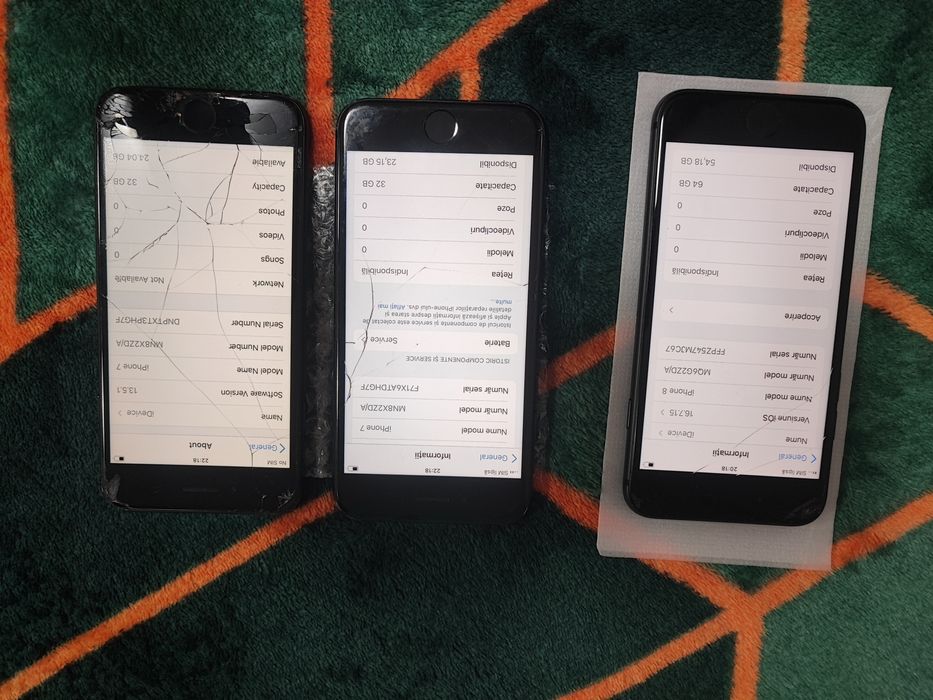 Vând iPhone 8 și 7