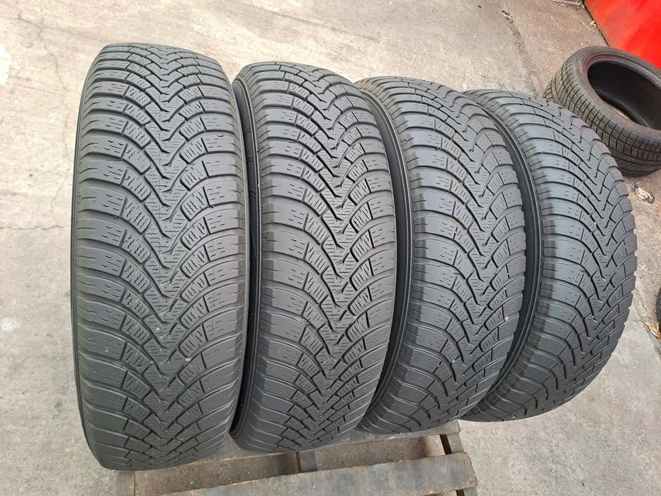 4бр. 215/70/16 Falken Eurowinter HS 01 SUV