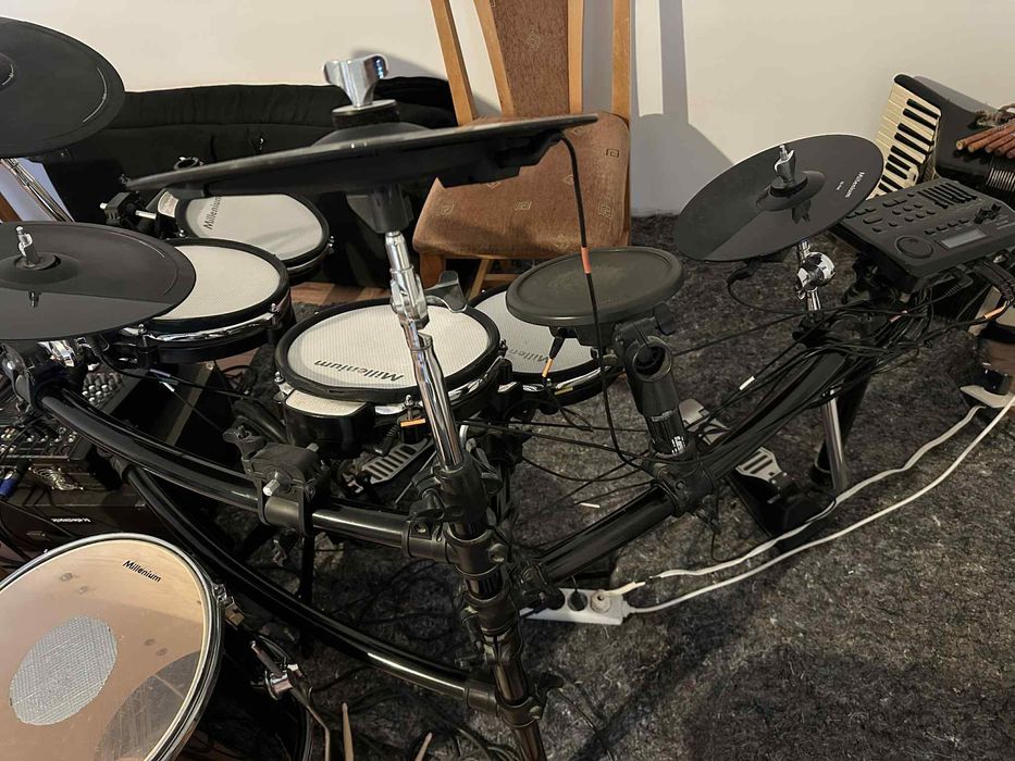 Електронни Барабани